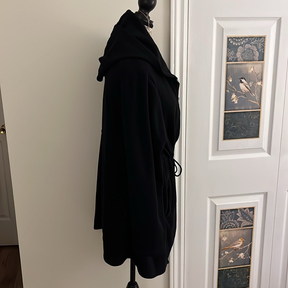 Black Hooded Women's Jacket - Picture 6 of 10